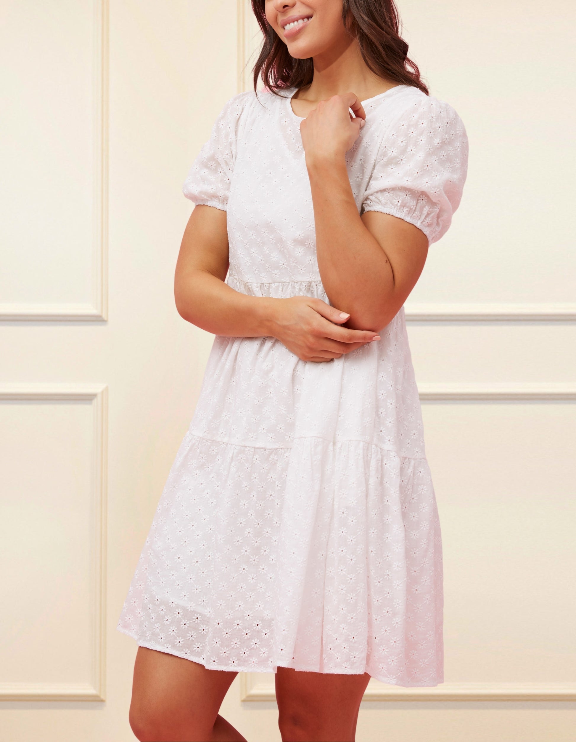 Sofia Dress Tiered Broderie Anglaise White - armamenter