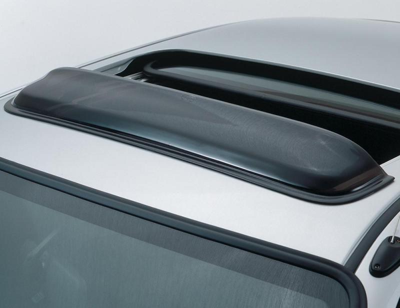 AVS Universal Windflector Classic Sunroof Wind Deflector (Fits Up To 33.0in.) - Smoke - armamenter